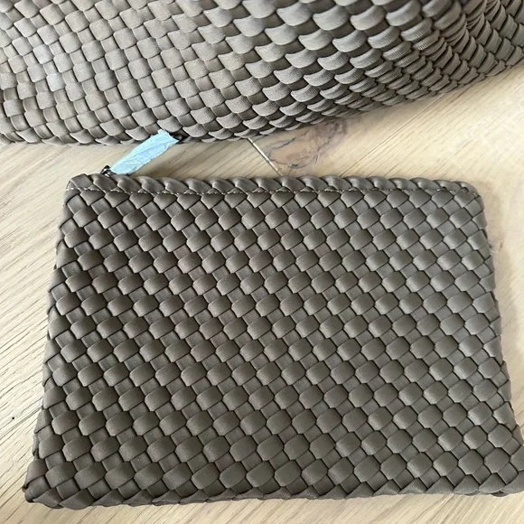 Naghedi St Barths Large Tote Mink - Picture 6 of 7